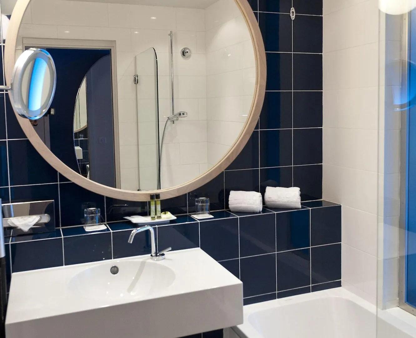 Hotel Victoria Roquebrune-Cap-Martin 4*,